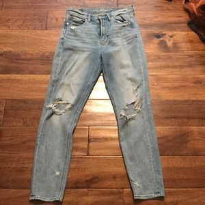 American eagle mom jeans